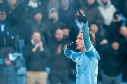 Malmö FFs Erik Botheim jublar