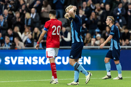 Djurgårdens Lucas Bergvall deppar