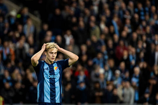 Djurgårdens Lucas Bergvall deppar