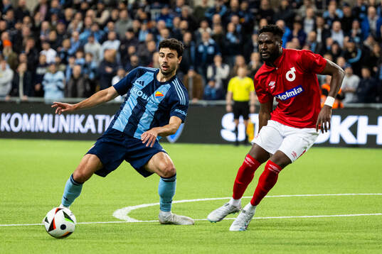 Djurgårdens Deniz Hummet och Degerfors Mamadouba Diaby