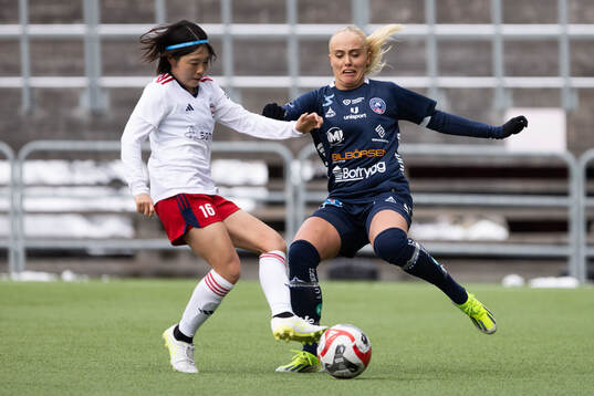 FC Rosengårds Mai Kadowaki och Linköpings Alva Selerud