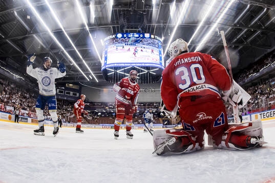 Leksands Max Veronneau jublar