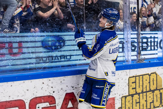 Leksands Lucas Lagerberg jublar
