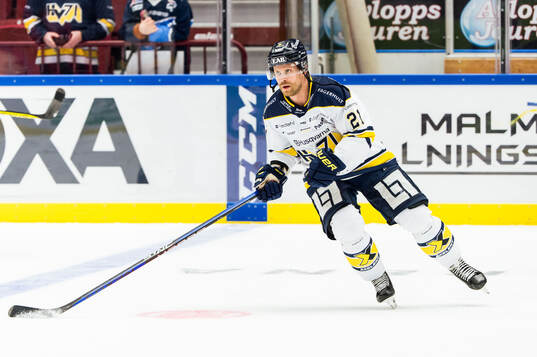 HV71s Mattias Tedenby