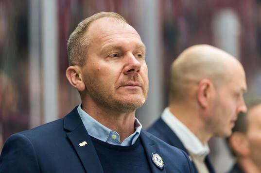 HV71s tränare Johan Lindbom
