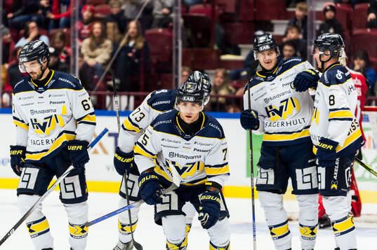 HV71s Radan Lenc jublar