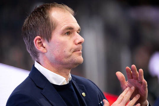Färjestads tränare Thomas Mitell begär time-out
