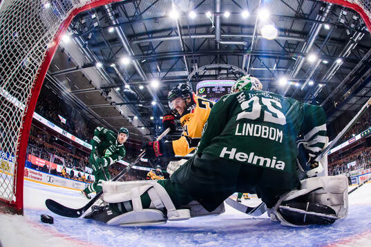 Bläddra bland fler bilder av Ishockey, SHL, Färjestad - Luleå