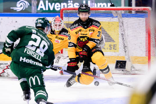 Luleås Pontus Själin täcker skott