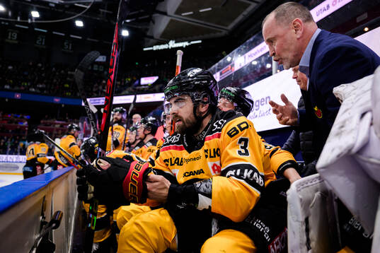 Luleås Frederic Allard och Luleås tränare Thomas Berglund