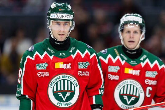 Frölundas Mikael Ruohomaa och Max Friberg