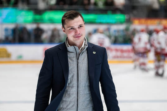 Rögles assisterande tränare Max Bohlin