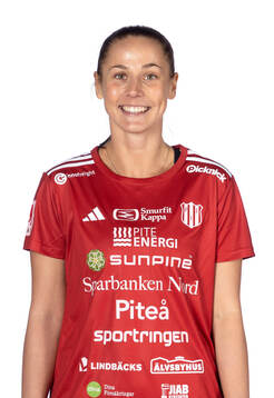 Piteås Olivia Holm