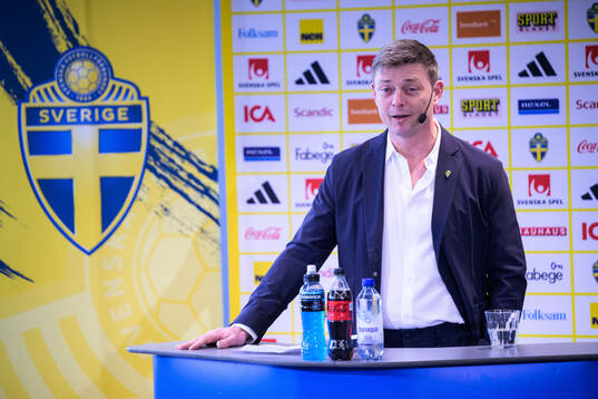 Head coach Jon Dahl Tomasson of the Swedish national