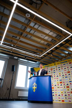 Head coach Jon Dahl Tomasson of the Swedish national