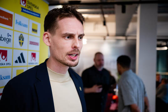 Head coach Daniel Bäckström of the Swedish national u21