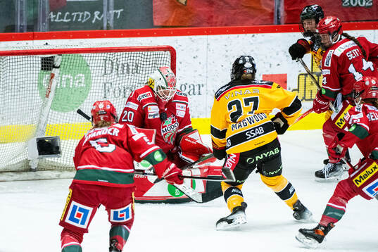 Modos målvakt Andrea Brändli