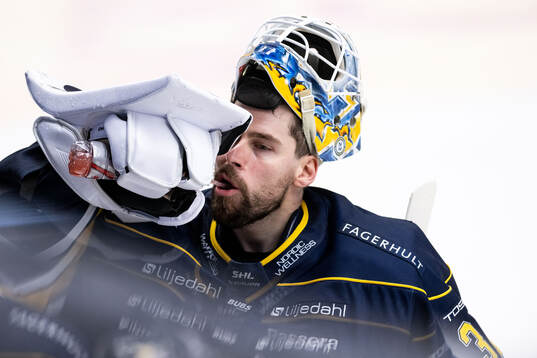 HV71s målvakt Joni Ortio