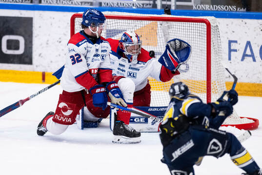 Oskarshamns målvakt Marek Langhamer ¨