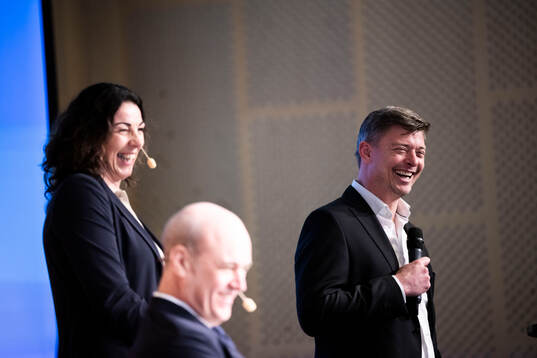 Andrea Möllerberg, generalsekreterare, Fredrik Reinfeldt,