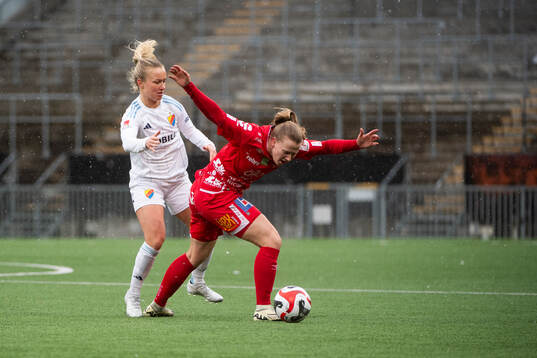 Djurgårdens Tove Almqvist och Inka Sarjanoja