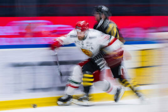 Moras Kristoffer Gunnarsson och AIKs William Ignberg Nilsson