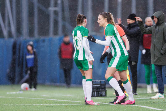 Hammarbys Smilla Vallotto och Emma Westin