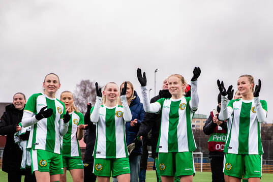 Hammarbys Vilde Hasund, Emilie Joramo, Julie Blakstad och