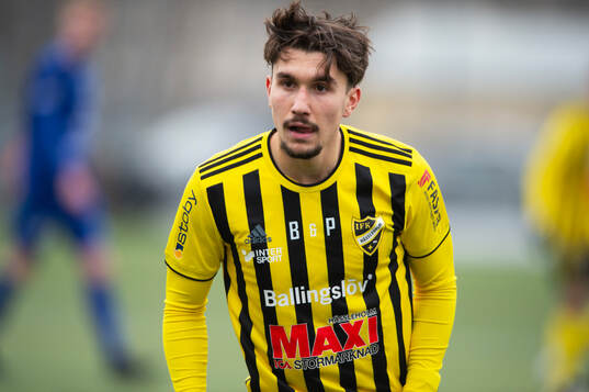 IFK Hässleholms Alen Zahirovic i träningsmatchen mellan