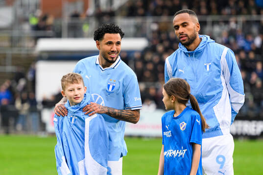 Malmö FFs Sergio Pena vid lineup innan semifinalen i