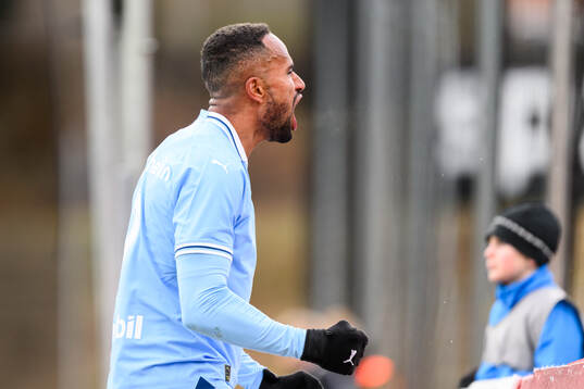 Malmö FFs Isaac Kiese Thelin jublar