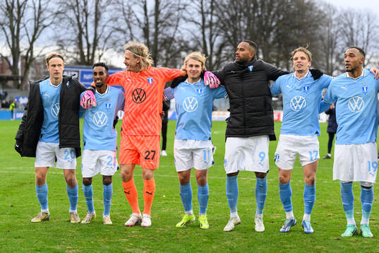 Malmö FFs spelare jublar