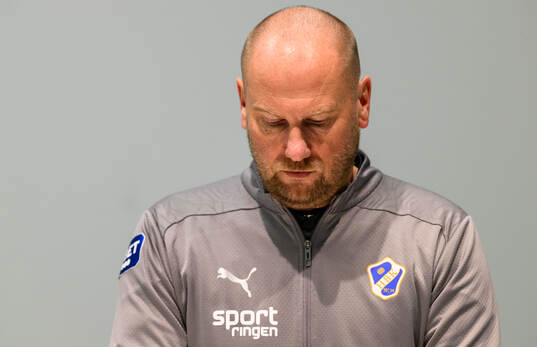 Halmstads tränare Magnus Haglund deppar