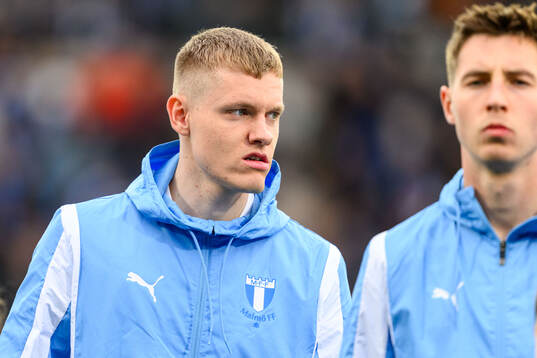 Malmö FFs Sebastian Jörgensen  vid lineup