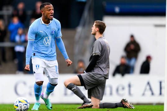 Malmö FFs Derek Cornelius jublar