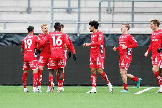 Elfsborgs Per Frick jublar
