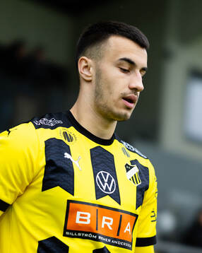 Häckens Srdjan Hrstic innan träningsmatchen i fotboll