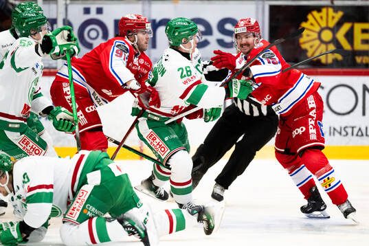 Rögles Anton Bengtsson och Timrås Panu Mieho