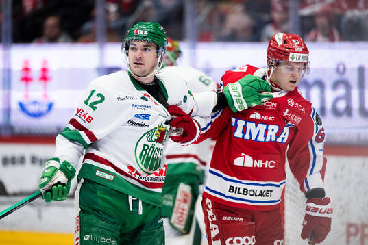 Rögles Brady Ferguson och Timrås Axel Rindell