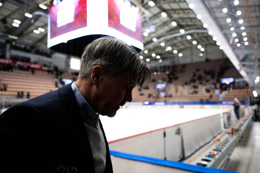 Timrås tränare Anders Karlsson deppar