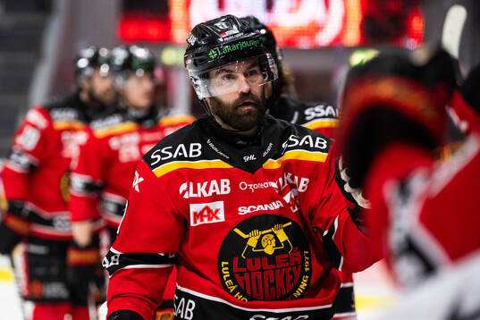 Luleås Jack Connolly jublar