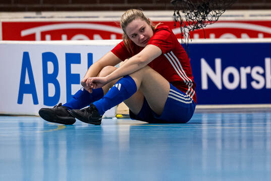 Maren Grønning Thorsø of Skeid looks dejected