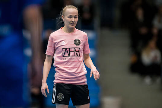 Ulvida Arntzen Slotvik of Solsiden