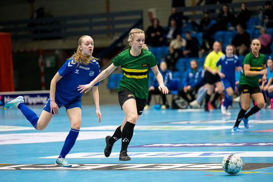 Cornelia Nordtug Knudsen of Tiller and Lea Dahle of NTNUI