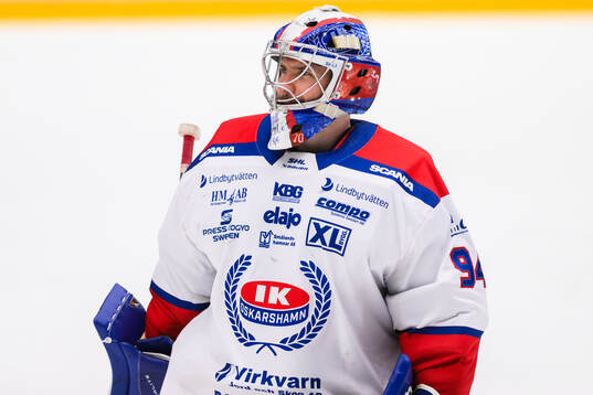 Oskarshamns målvakt Marek Langhamer deppar