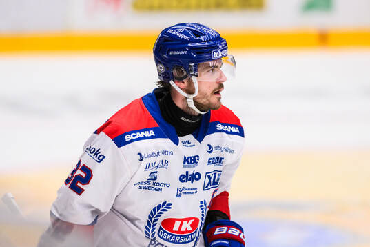 Oskarshamns Oscar Engsund  deppar