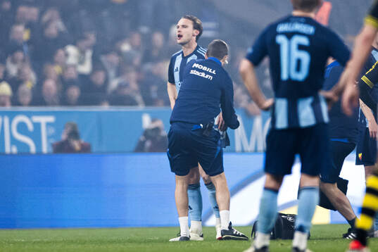 Djurgårdens Albin Ekdal har ont