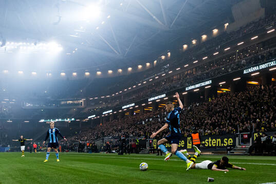 Djurgårdens Piotr Johansson