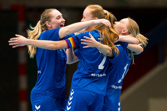 Marie Methi of Tiller celebrates