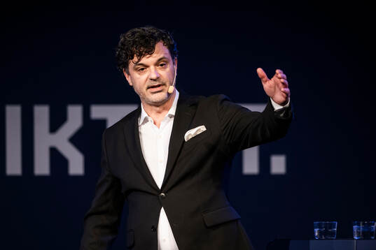 Tommy Åström, Discovery